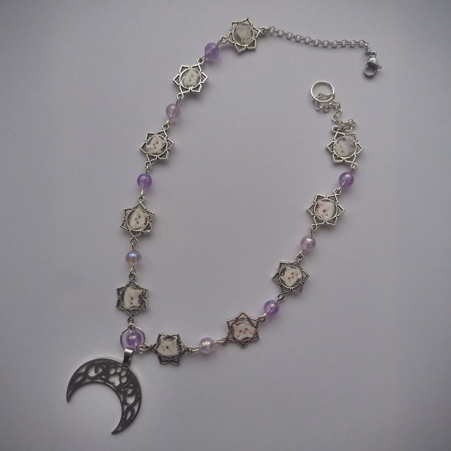 Moonlit Paw Necklace - Elven Rose