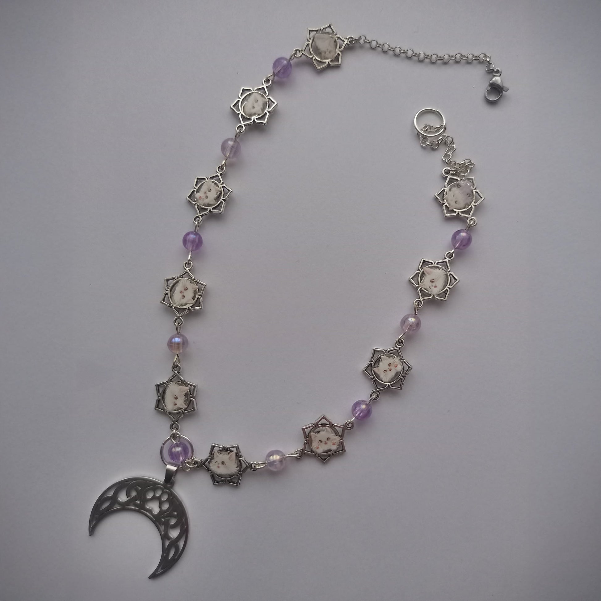 Moonlit Paw Necklace - Elven Rose